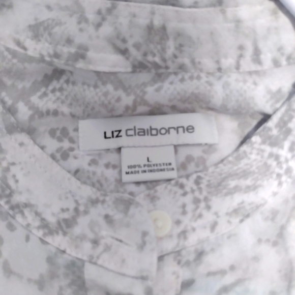 Liz Claiborne  Gray and White  Snakeskin Print Top - Picture 6 of 7
